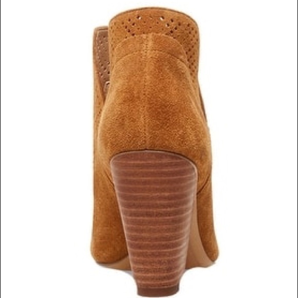 Steven by Steve Madden Ready Peep Toe Perforated Bootie Chestnut Oiled Cow Suede - Picture 3 of 12